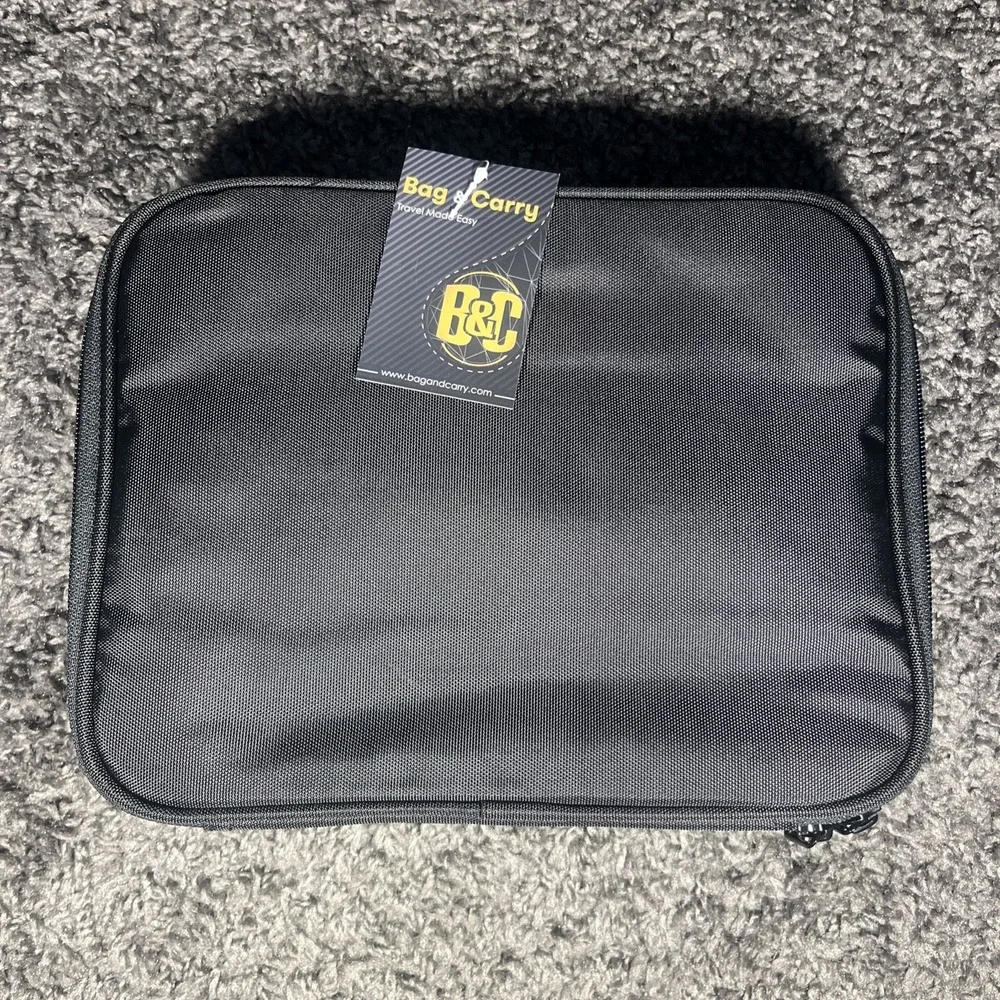 Bag And Carry‎ Black Hanging Zipper Travel Cosmetic Bag New
